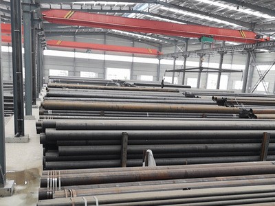 廠家現(xiàn)貨直銷(xiāo)15CrMoG 102*4.5高壓合金無(wú)縫管