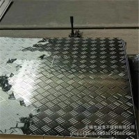 304不銹鋼壓花板出售 規(guī)格齊全 先驗貨后裝車質(zhì)量保證