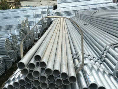 批發(fā) 1.2寸鍍鋅線管 水管管材dn50鍍鋅管 工地配送