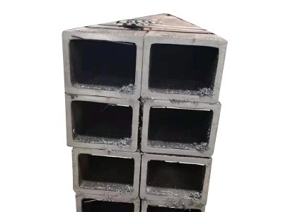 R角小圓管變直角方管Q345B無縫方矩管//20#熱軋方矩管/直角方矩管