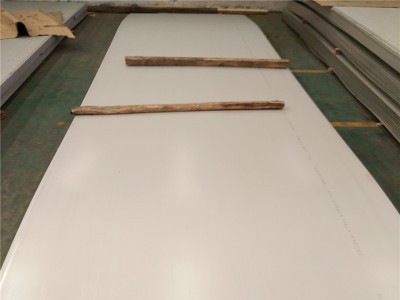 特價供應(yīng) 1cr13不銹鋼板 1Cr13不銹鋼卷板 410不銹鋼平板 專營