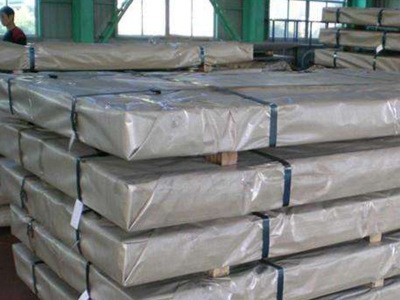 現(xiàn)貨供應904L不銹鋼板可按要求定開割零 材質(zhì)保證