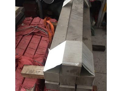 供應(yīng)醫(yī)療器械304不銹鋼板材304工業(yè)面板材304圓棒