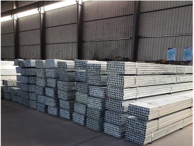 供應(yīng) 太陽(yáng)能光伏支架 熱鍍鋅光伏支架 光伏板支架定制加工