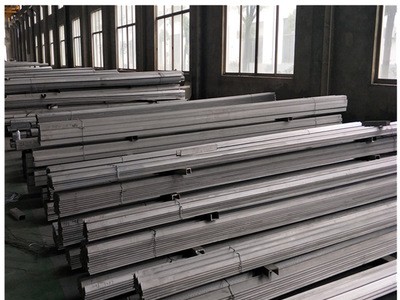 現(xiàn)貨銷售304不銹鋼角鋼 304角鐵 規(guī)格齊全 可定制 量大優(yōu)惠