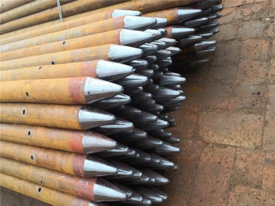 廠家直銷隧道專用注漿管 48注漿鋼花管 小口徑注漿小導(dǎo)管定做加工