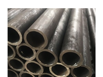 廠家直銷無縫鋼管 20#多規(guī)格厚壁大小口徑8163 鍋爐管Q345無縫管