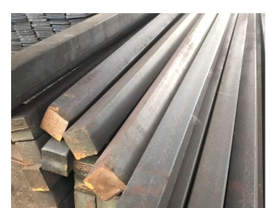 現(xiàn)貨供應(yīng)冷拉扁鋼 Q235B國標鍍鋅方鋼 多規(guī)格Q345B鍍鋅扁鋼批發(fā)