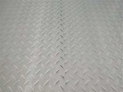 304不銹鋼花紋板 防滑板樓梯踏板扁豆花T型花小水滴各種花