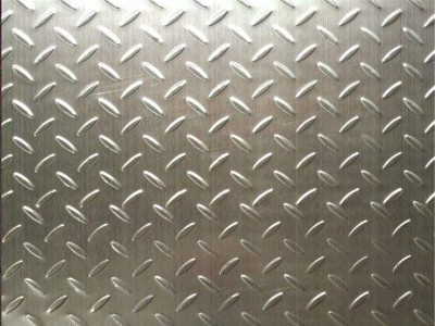 現貨供應鋁花紋板1060.5052鋁板裁剪加工