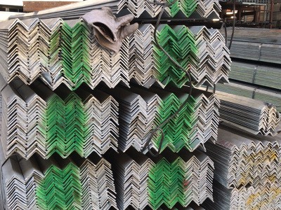 現貨供應鋼鐵50*50 40*40等各種規格優質角鋼 鍍鋅角鐵