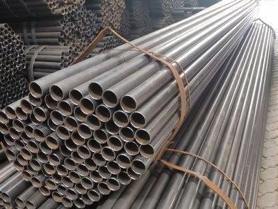廣東現(xiàn)貨直縫焊管架子管建筑工程腳手架子管 佛山排山管2寸黑鋼管