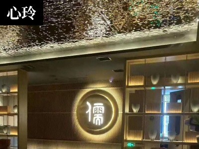 佛山廠家直供不銹鋼沖壓板 不銹鋼壓花板 酒店裝飾鏡面裝飾板材