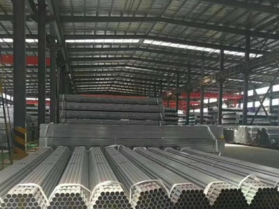 廣東佛山廠家直銷熱鍍鋅管%鍍鋅管%鍍鋅襯塑管%家俱管%鍍鋅圓管%