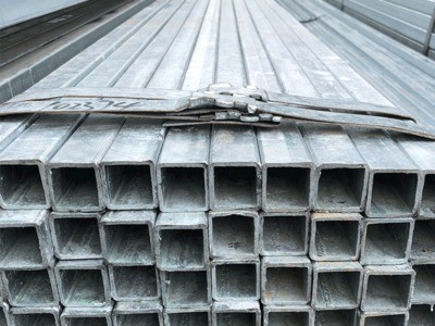 廠家直供熱鍍鋅方管冷鍍鋅方矩管方鋼方通方鐵管規格齊全