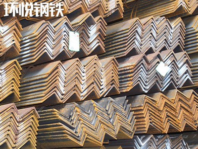 廠家直銷等邊角鋼不等邊角鋼角鐵Q235B國標熱鍍鋅角鋼萬能角鐵