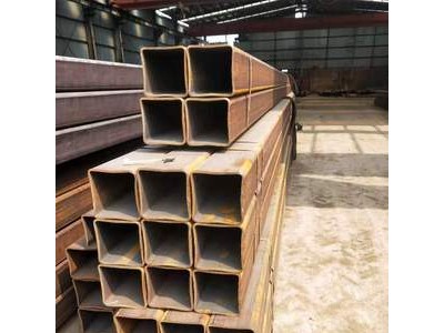 廠家供應(yīng) 現(xiàn)貨加工 各種規(guī)格 無(wú)縫方管 重工機(jī)械16mn無(wú)縫方管