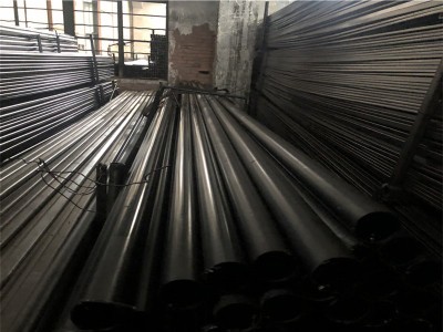 廠家黑退管 小口徑黑退焊管 現(xiàn)貨供應(yīng)質(zhì)量保障