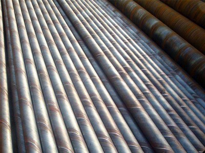 廠家現(xiàn)貨 2220*14螺旋鋼管 1820*14螺旋鋼管 2020*14螺旋鋼管