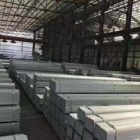 廠家直銷國標角鋼沖孔角鐵不等邊角鋼鍍鋅角鋼加工定制可配送到廠