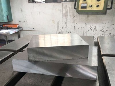 廠家直銷P20H模具鋼 P20H模具鋼高韌性 塑膠模具鋼現(xiàn)貨供應(yīng)可切割