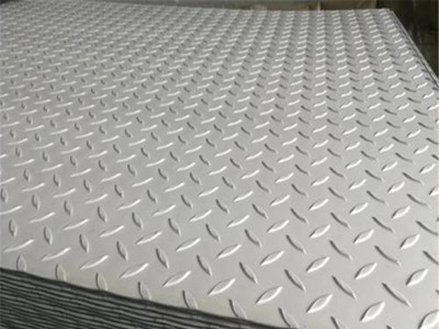 花紋板廠家直銷 201不銹鋼防滑板 柳葉板 304不銹鋼花紋板批發(fā)