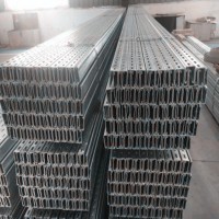 現(xiàn)貨熱鍍鋅沖孔C型鋼 太陽能光伏支架型鋼 穿孔C型鋼 橋架固定