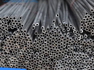 不銹鋼毛細(xì)管廠家可定制精密無縫鋼管規(guī)格齊全304精密管