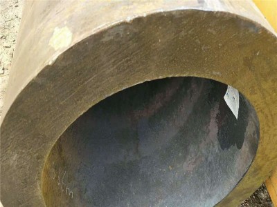 42CrMo厚壁鋼管 42CrMo厚壁無縫管 山東無縫管廠家 127*32無縫管