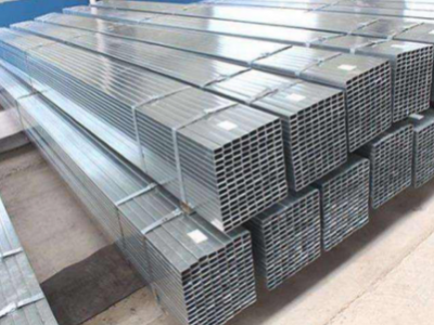 無(wú)縫方形鋼管 無(wú)縫方形鋼管廠 矩形無(wú)縫鋼管 矩形管規(guī)格 萬(wàn)噸現(xiàn)貨