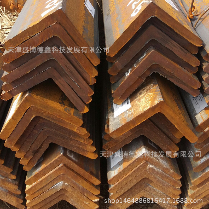 3261230837_1873464768