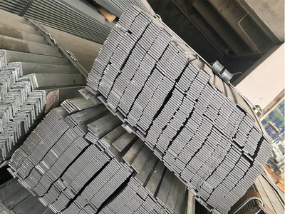 現(xiàn)貨供應(yīng)新工藝?yán)瞎に嚐徨冧\扁鋼鍍鋅帶扁鋼50*8高鋅扁鋼