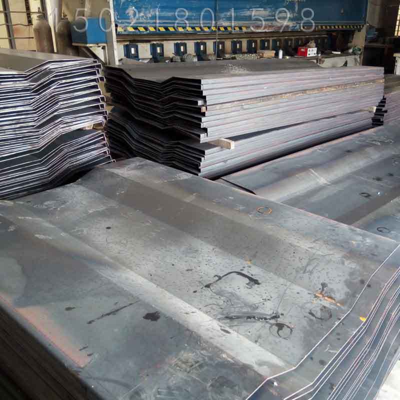 安裝不銹鋼天溝加工