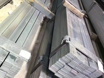 廠家現(xiàn)貨批發(fā) 扁鋼 30*3 40*4 50*5 70*6 一只起售 可配送至廠里