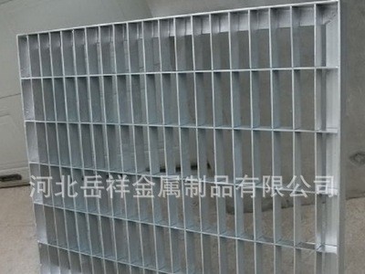 廠家定做網眼鋼鐵板熱浸鍍鋅方格板噴漆插接齒形網格板溝蓋板