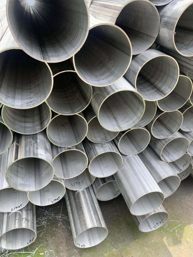 20708325392_985653875