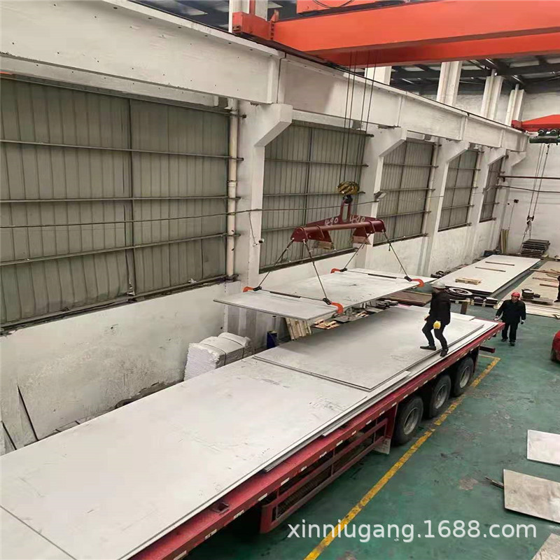 B6867FEF-4181-436c-8867-5D2B67