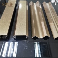 天花吊頂的不銹鋼L型條直角壓邊條幕墻瓷磚收邊條黑鈦金裝U型條