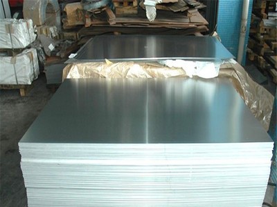可加工304鏡面覆膜不銹鋼板一張也可加工