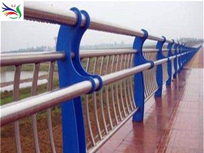 供應市政護欄不銹鋼復合管護欄304不銹鋼護欄橋梁防護欄交通設施