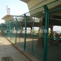 鋼板網護欄 菱形網護欄 高速公路美觀護欄網 公路防眩網廠家