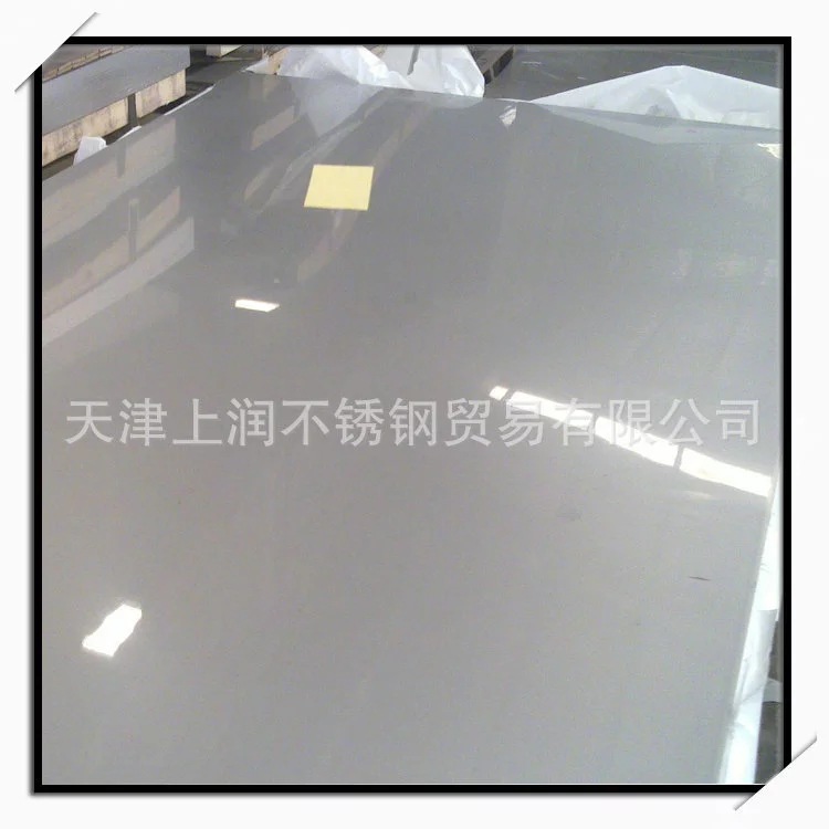 2412933309_1279366308.jpg_.web