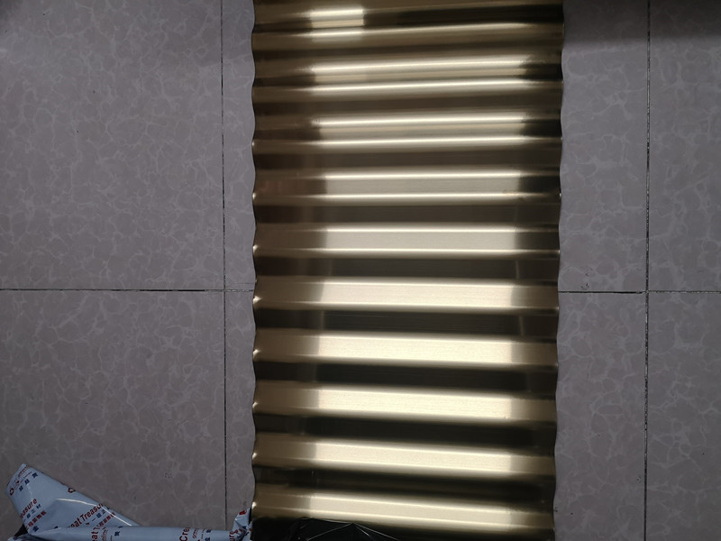 鈦金波浪板1