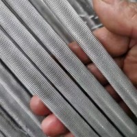 廠家銷售303 304不銹鋼滾花棒 拉花網紋鋁棒 壓花鋁管 精切車加工