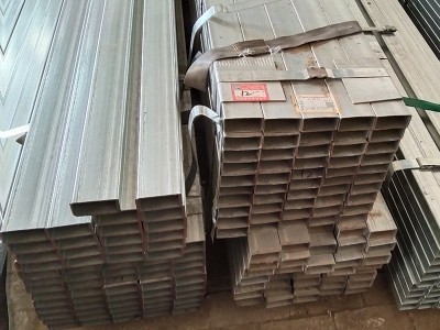 供應(yīng)銷售方管 矩形管 可定制4*6*1.1 4*6*1.4 定制規(guī)格及長度方管