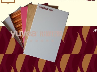 廠家直供機(jī)房彩鋼板覆膜金屬?gòu)?fù)合板醫(yī)院銀行護(hù)墻鋼質(zhì)鋼制墻板材料