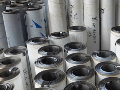 不銹鋼201雨棚卷 陽臺遮雨不銹鋼檔板不銹鋼卷板價格優惠