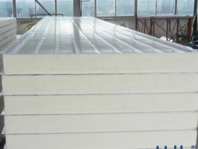 甘藍(lán) 供應(yīng)聚氨酯保溫板 聚氨酯復(fù)合保溫板 內(nèi)墻阻燃聚氨酯板