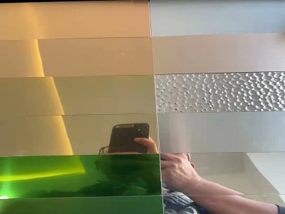 齊韻現(xiàn)貨 鏡面鋁卷 鋁板0.2到1.5m厚度 高光鏡面鋁 國(guó)產(chǎn)鏡面鋁