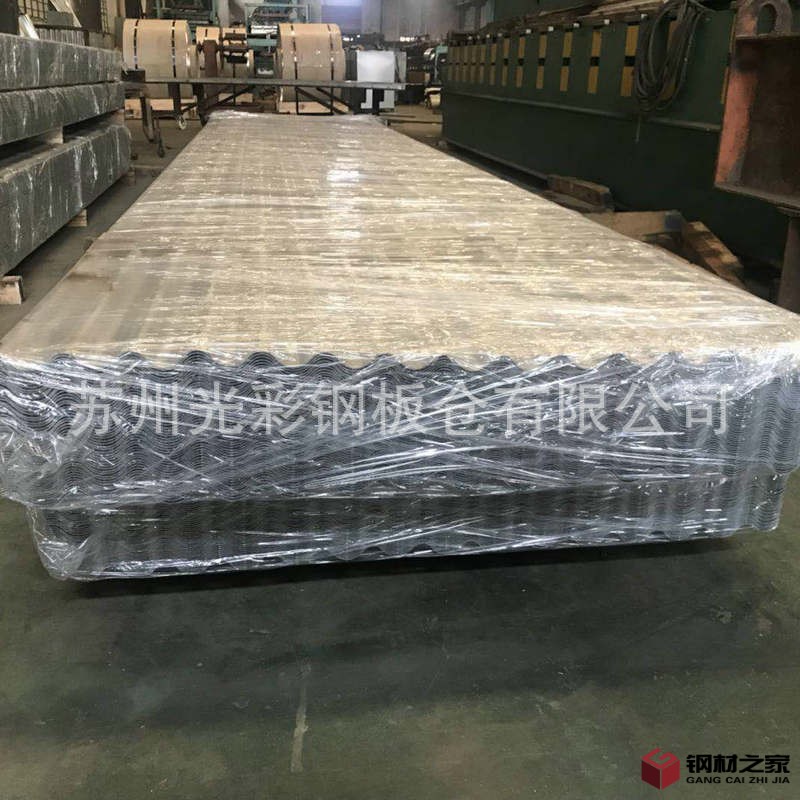 13558555913_1115820689